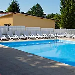 By The Sea Perlowa Przystan Rent Apartment *